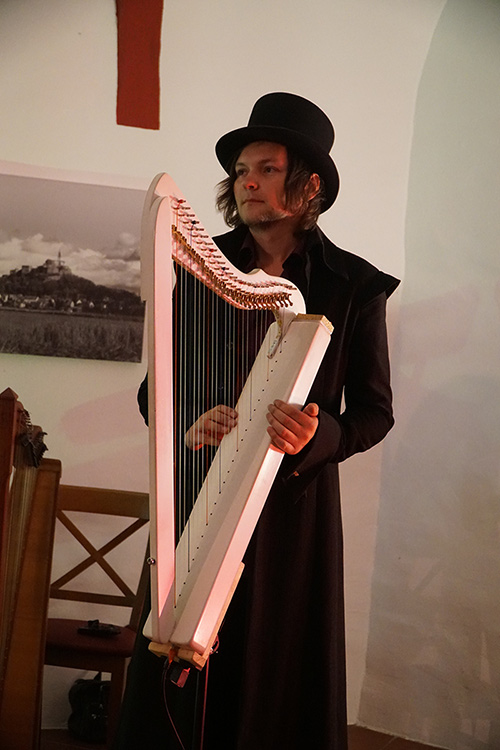 Lumiere Tales, Ivan Solas, harp Festival